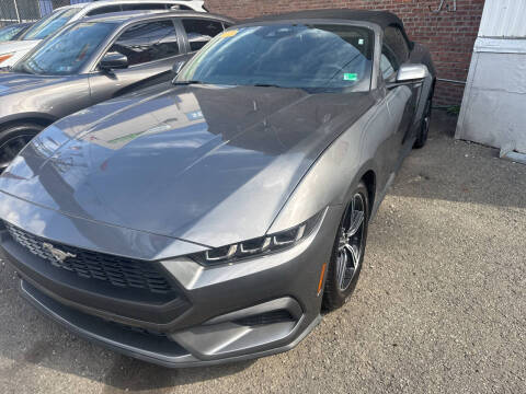 2025 Ford Mustang EcoBoost