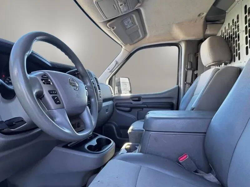 2018 Nissan NV 2500 HD SV