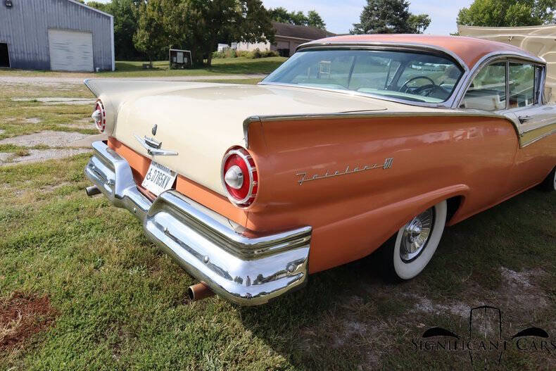 1957 Ford Fairlane