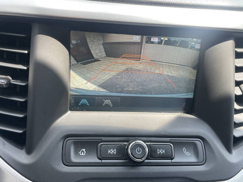 2017 GMC Acadia SLE-2