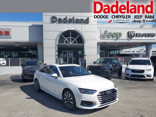 2022 Audi A4 quattro Premium 40 TFSI