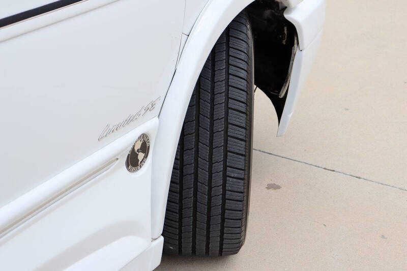 2017 Chevrolet Express 2500
