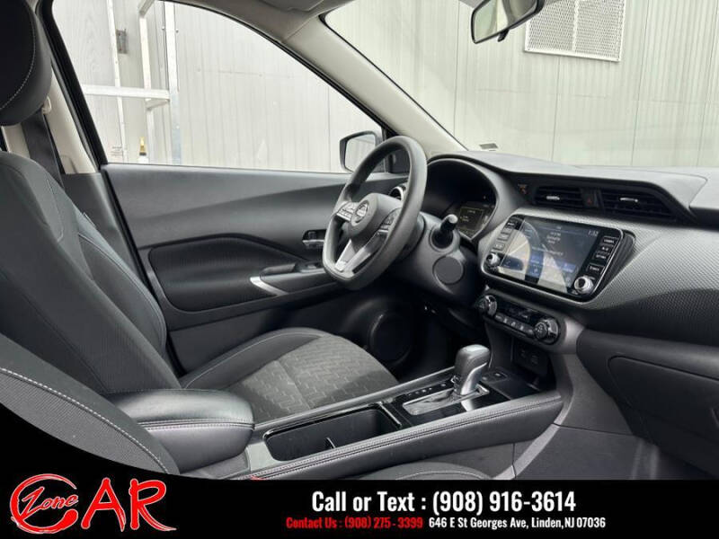 2021 Nissan Kicks SV