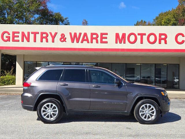 2021 Jeep Grand Cherokee Laredo E's photo
