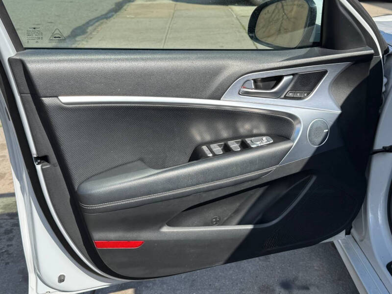 2019 Genesis G70 2.0T Advanced