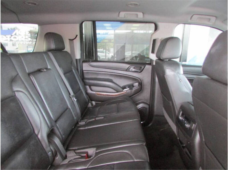 2018 Chevrolet Suburban LT