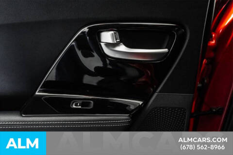 2022 Kia Niro Touring Special Edition