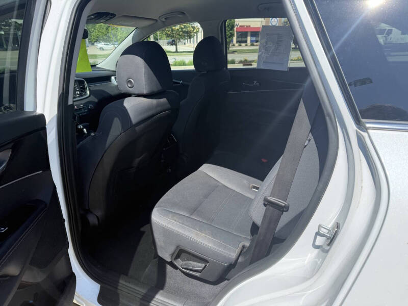 2019 Kia Sorento LX V6