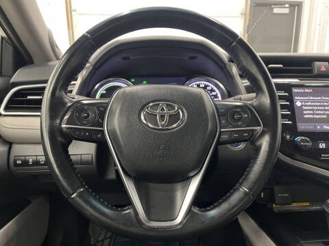 2018 Toyota Camry Hybrid XLE