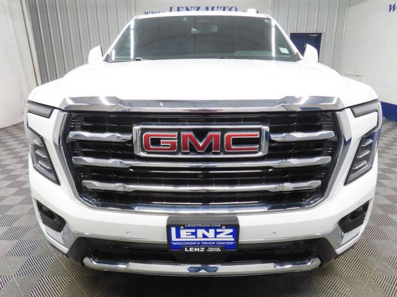 2025 GMC Yukon Elevation