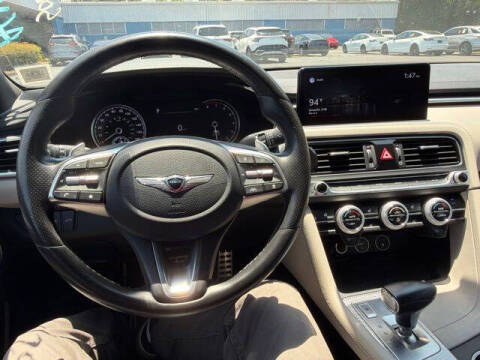 2022 Genesis G70