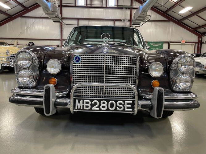 1969 Mercedes-Benz 280-Class