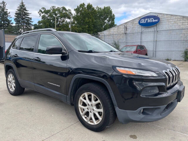 2016 Jeep Cherokee for sale at Alpha Auto Sales in Detroit, MI