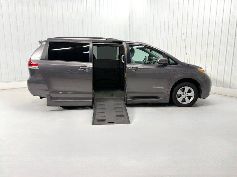 2014 Toyota Sienna