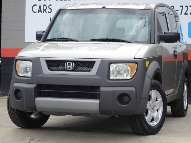 2004 Honda Element for sale at Deal Maker of Gainesville in Gainesville FL