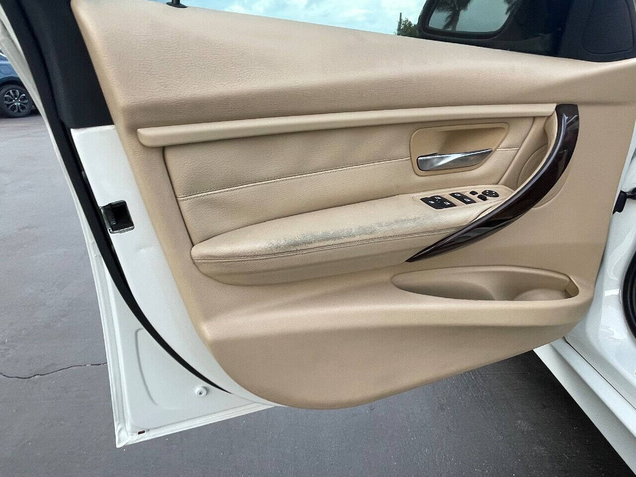 2013 BMW 328i Sedan - $10,900