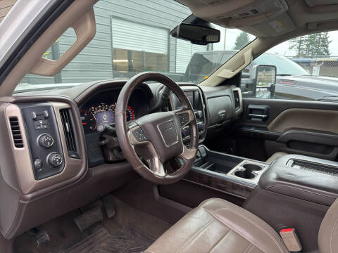 2016 GMC Sierra 2500HD Denali