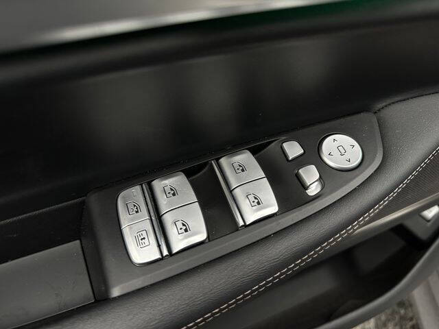 2020 BMW 7 Series 740i