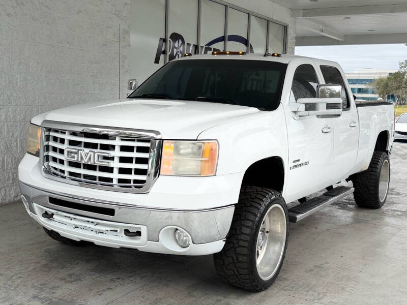 2008 GMC Sierra 2500HD for sale at Powerhouse Automotive in Tampa FL