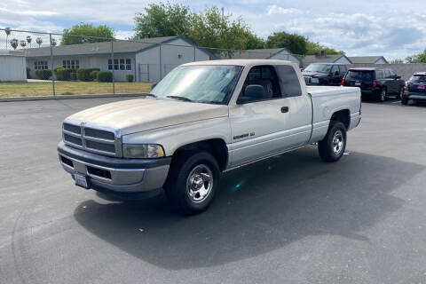 2001 Dodge Ram 1500 for sale at CARFLUENT, INC. in Sunland CA