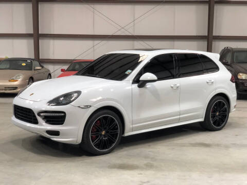 2013 Porsche Cayenne GTS