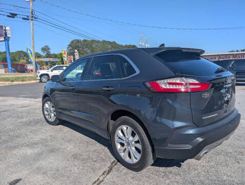 2022 Ford Edge Titanium
