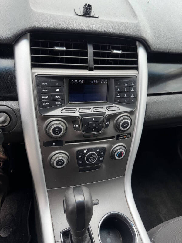 2013 Ford Edge SE