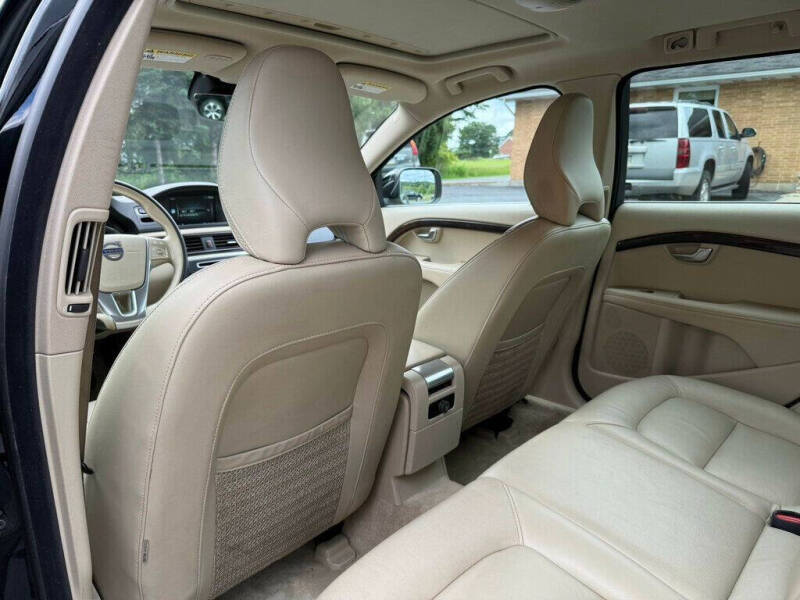 2016 Volvo XC70 T5 Premier