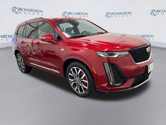 2023 Cadillac XT6 Sport