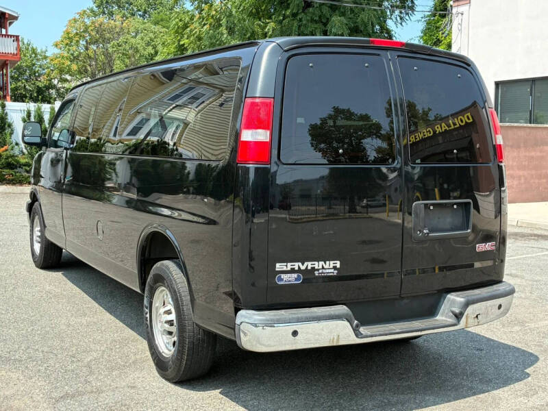 2017 GMC Savana LT 3500