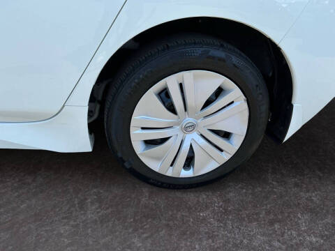 2025 Nissan LEAF S