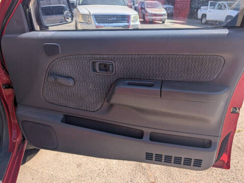1998 Nissan Frontier XE