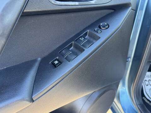 2010 Mazda MAZDA3 i Sport