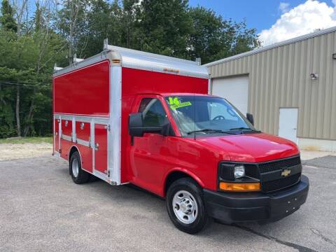 2016 Chevrolet Express Cutaway for sale at Auto Towne in Abington MA