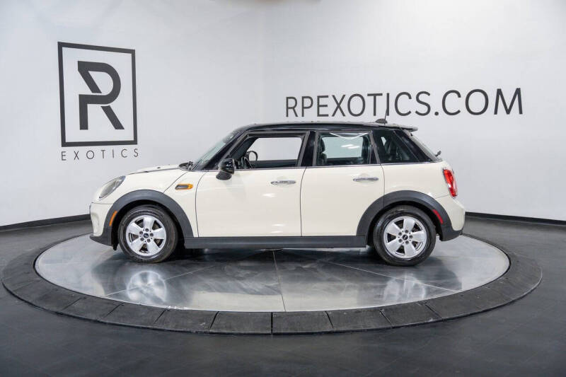 2016 MINI Hardtop 4 Door Cooper