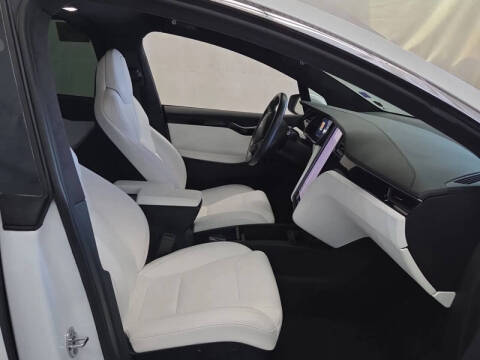 2019 Tesla Model X Long Range