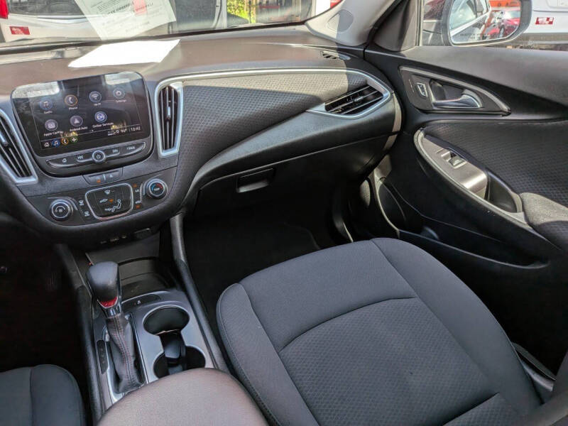 2022 Chevrolet Malibu RS