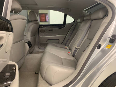 2010 Lexus LS 460