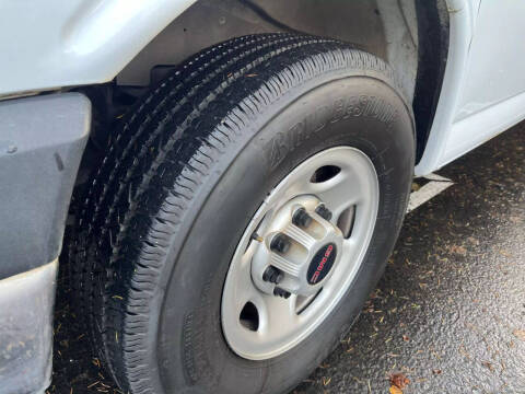 2018 GMC Savana 2500