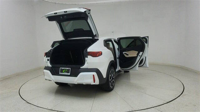 2025 BMW X2 xDrive28i