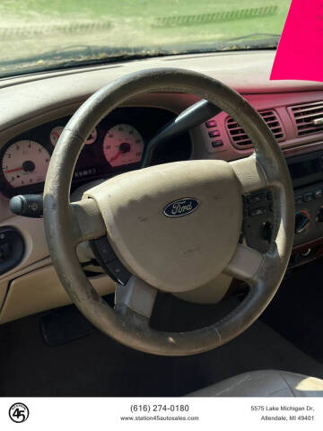 2006 Ford Taurus SEL