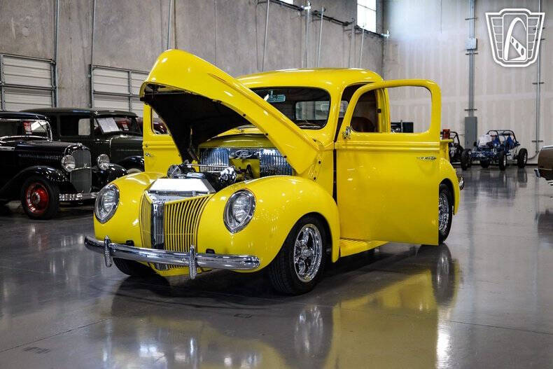 1940 Ford F-100