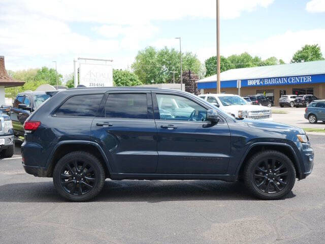2017 Jeep Grand Cherokee Altitude