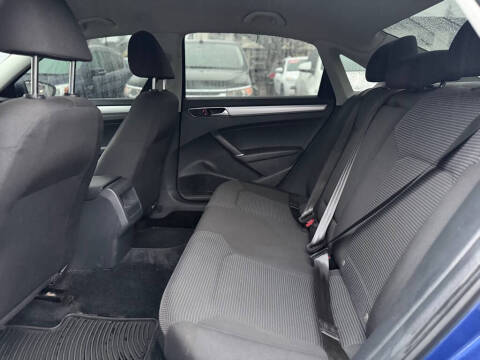 2016 Volkswagen Passat 1.8T S