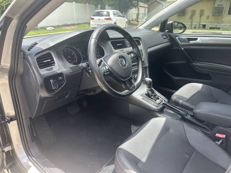 2015 Volkswagen Golf