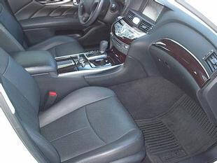 2016 Infiniti Q70 3.7