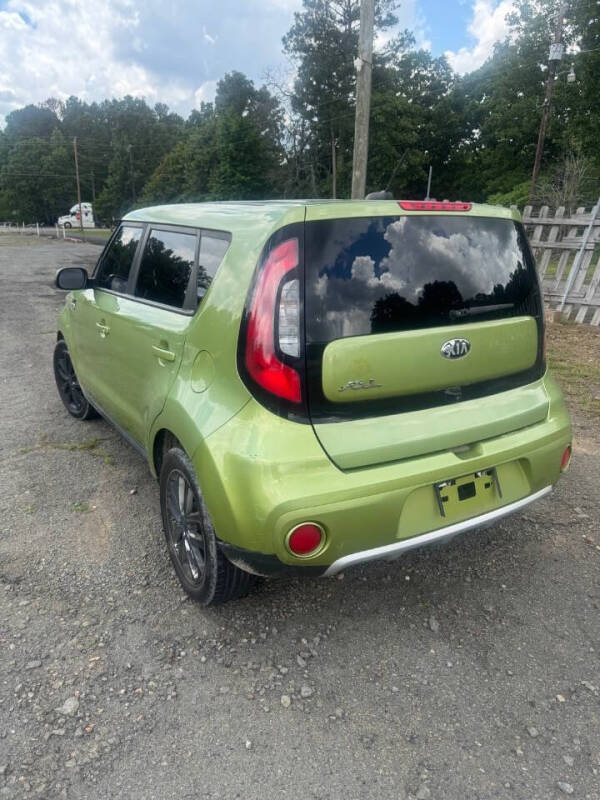 2018 Kia Soul +