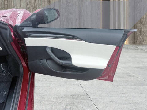 2023 Tesla Model S Plaid