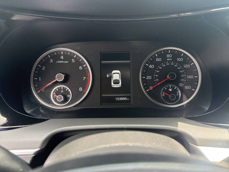 2022 Kia K5 LX