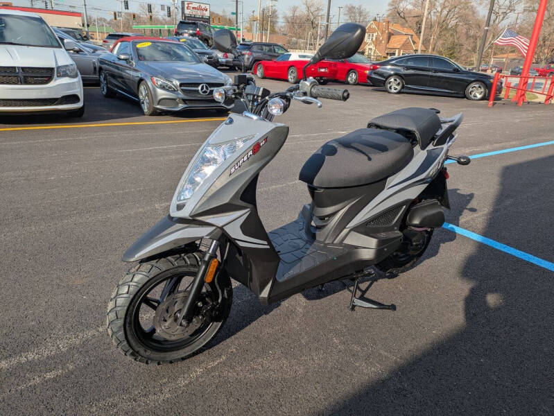 2025 Kymco Super 8 50X